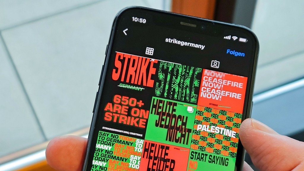 Instagram-Feed der Aktion „Strike Germany“ auf einem Smartphone