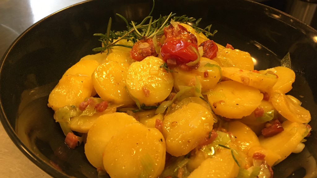 Kartoffel-Tomaten-Salat (Foto: SR/Barbara Grech)