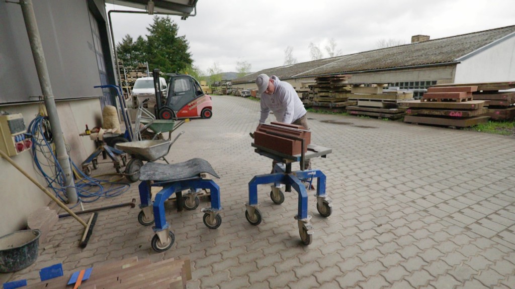 Foto: Handwerksarbeit in einem Betrieb