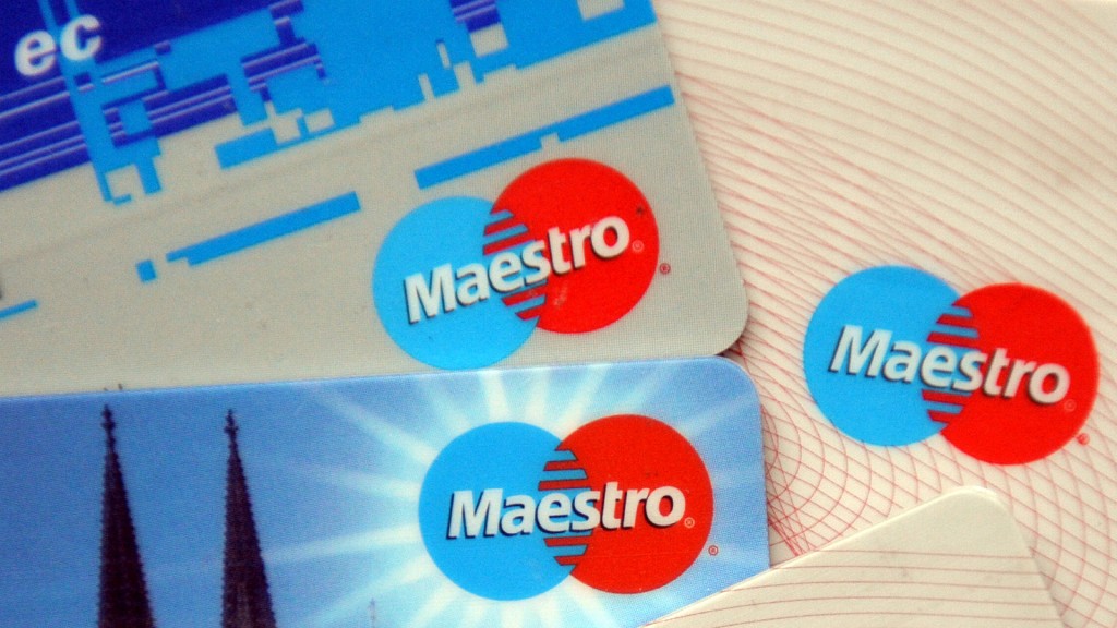 Maestro-Logo auf verschiedenen EC-Karten