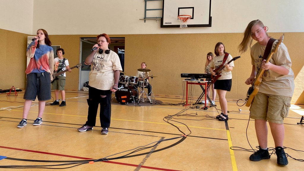 Die Schülerband MusiKINGS'n'QUEENS der Gemeinschaftsschule Freisen