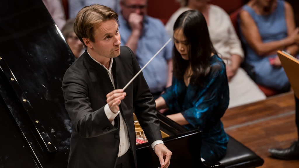 Die Deutsche Radio Philharmonie mit Dirigent Pietari Inkinen
