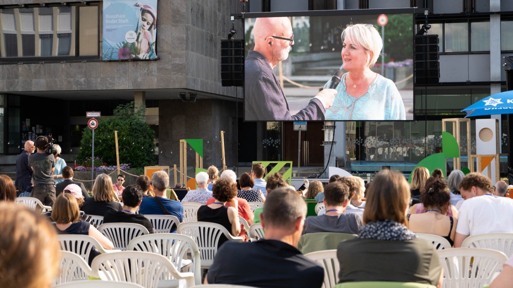 Festivaleröffnung 2023 im Open-Air-Kino auf dem St. Ingberter Marktplatz