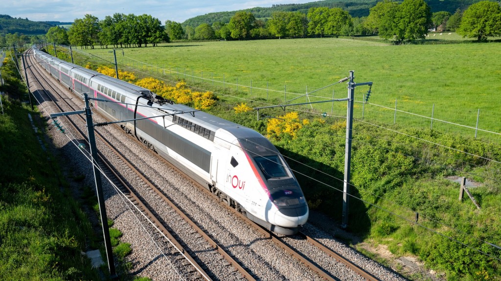 Foto: Schnellzug TGV Inoui der SNCF