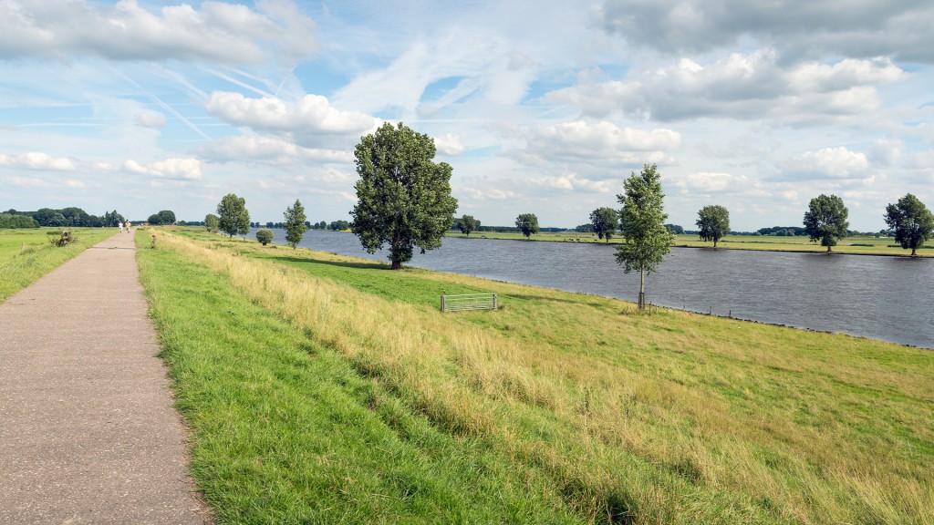 Ein Radweg entlang der Maas