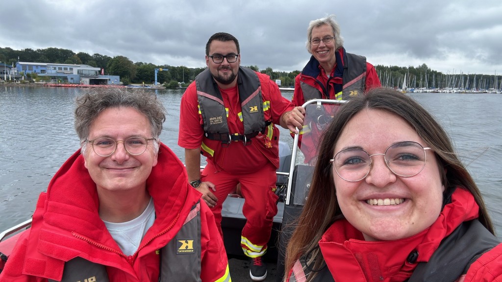 Michael Friemel mit dem DLRG auf dem Bostalsee