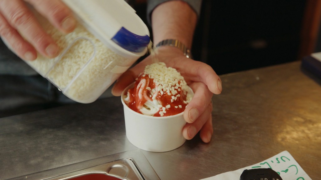 Foto: Spaghetti-Eis aus dem traditionsreichen Eiscafe De Lorenzo