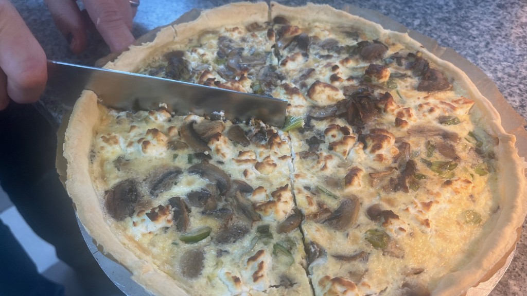 Vegetarische Champion-Quiche mit Ziegenkäse