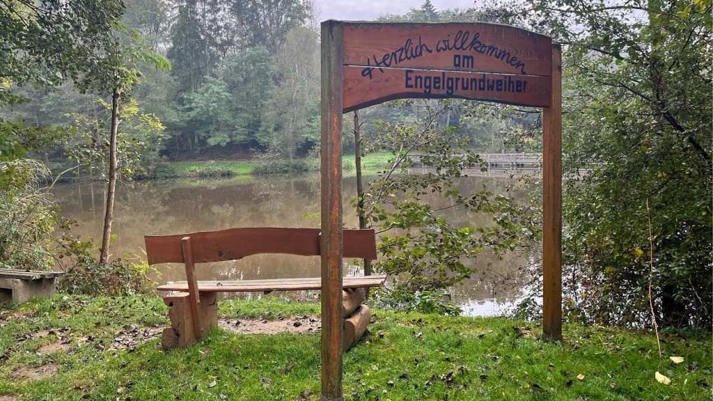 Der Engelgrundweiher in Schmelz-Hüttersdorf