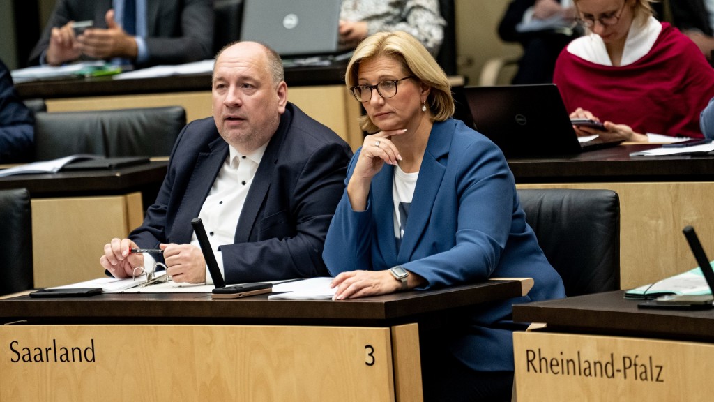 Anke Rehlinger (SPD), Ministerpräsidentin des Saarlands, im Bundesrat