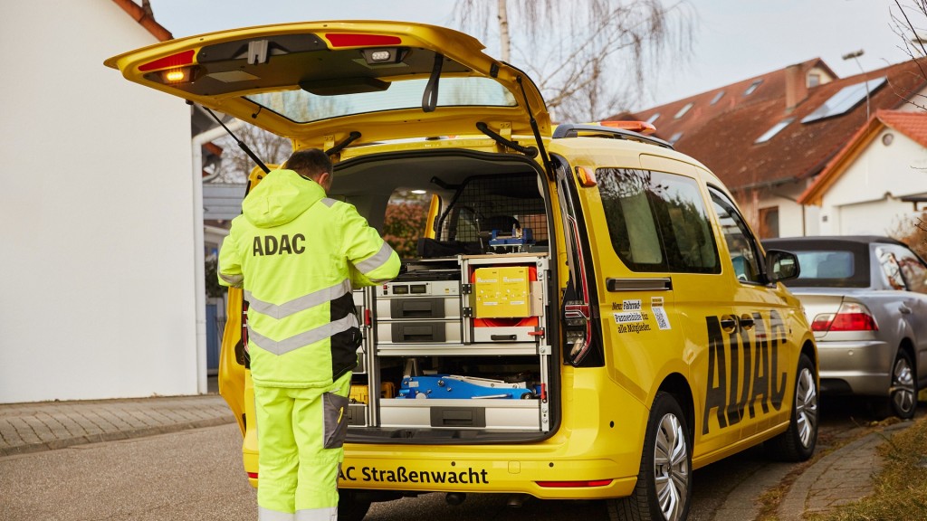 Mitarbeiter der ADAC Pannenhilfe