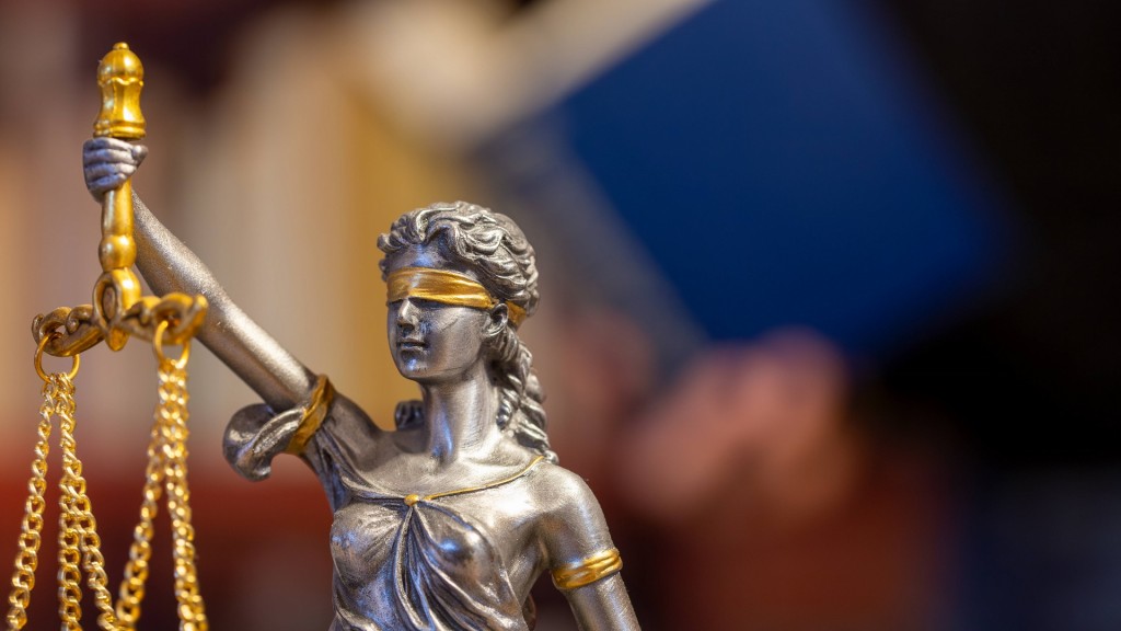 Foto: Nahaufnahme einer Justitia