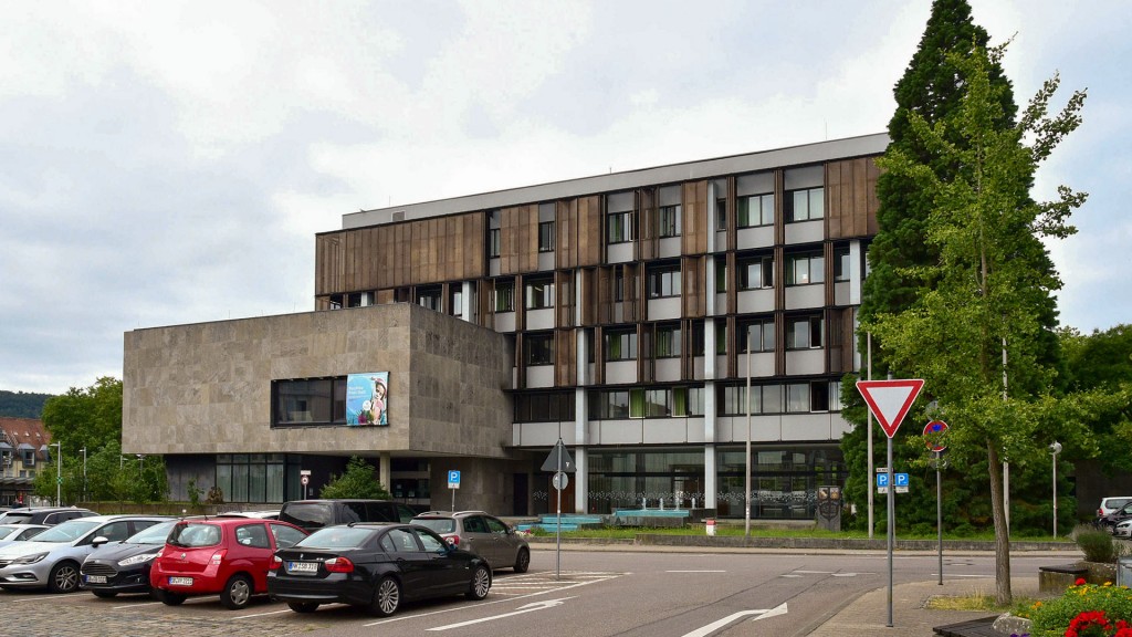 Rathaus St. Ingbert am Rendezvous-Platz