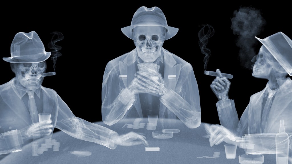 Nick Veasey: Poker, 2020