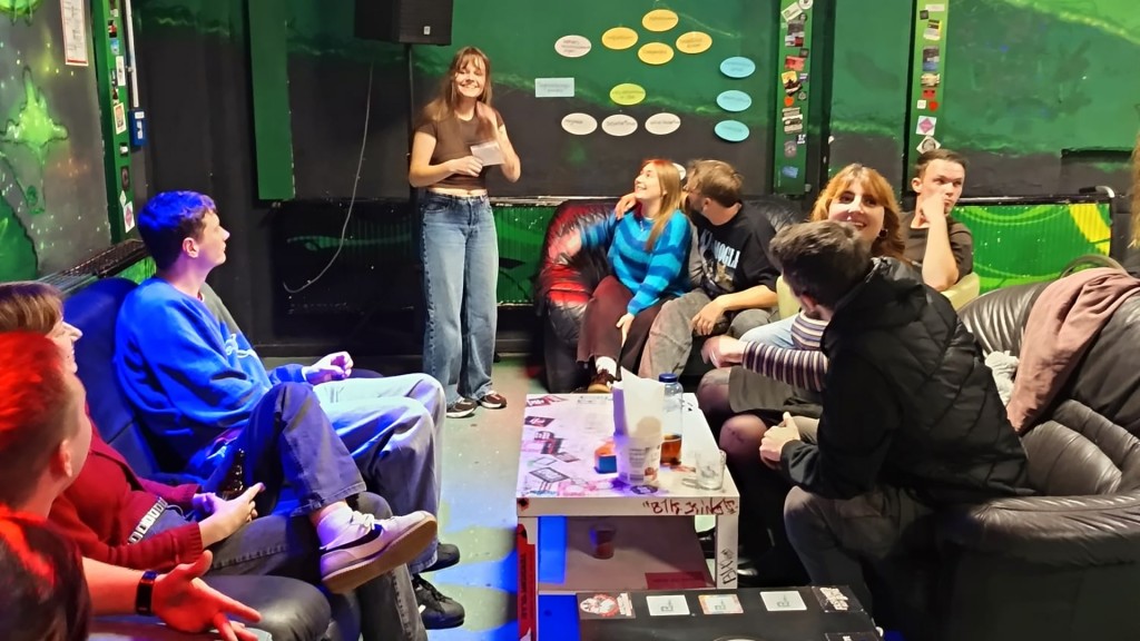 Herzenssache-Projekt: Jugendliche unterstützen sich gegenseitig in Jugendzentren