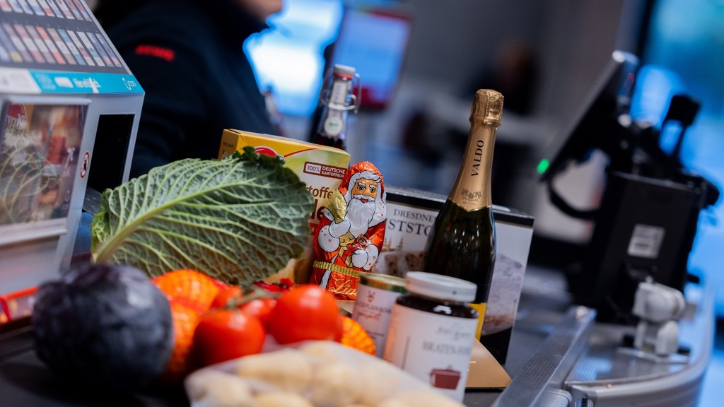 Einkäufe auf einem Kassenband