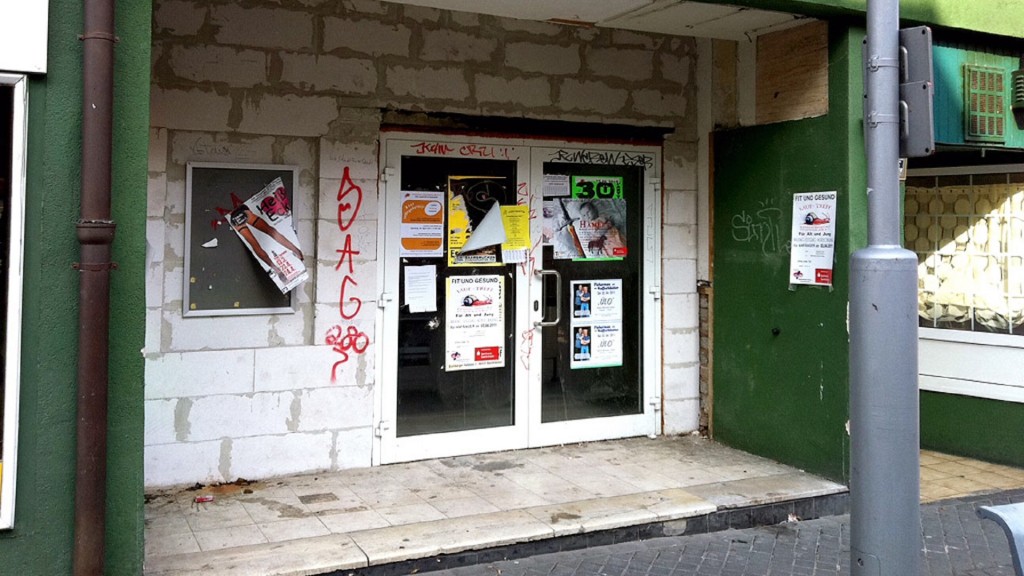 Leer stehendes Gebäude