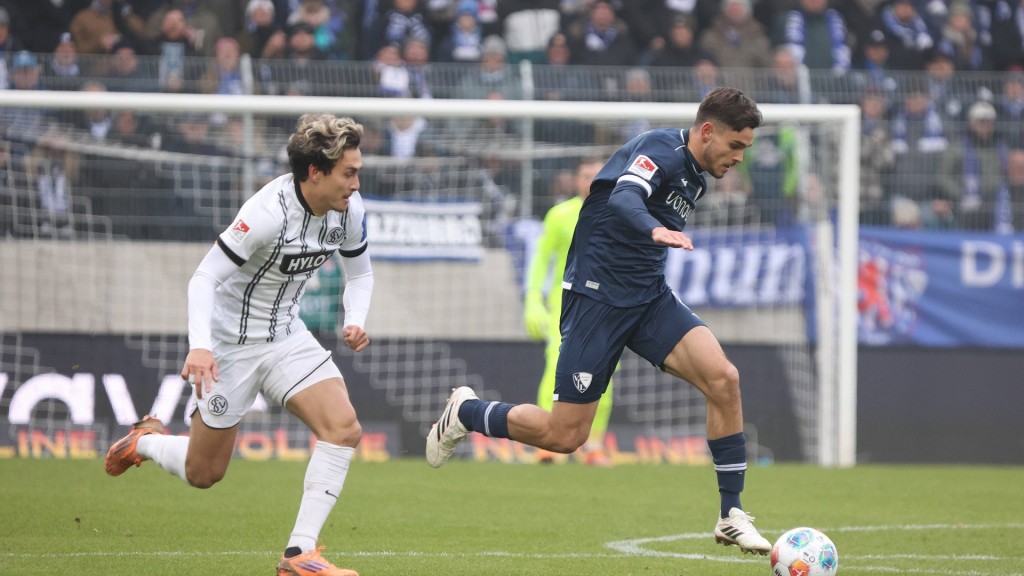 Nicholas Mickelson (SV Elversberg) und Kjell-Arik Wätjen (VfL Bochum)