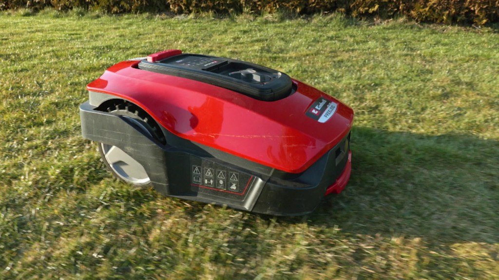 Mähroboter: Stiftung Warentest