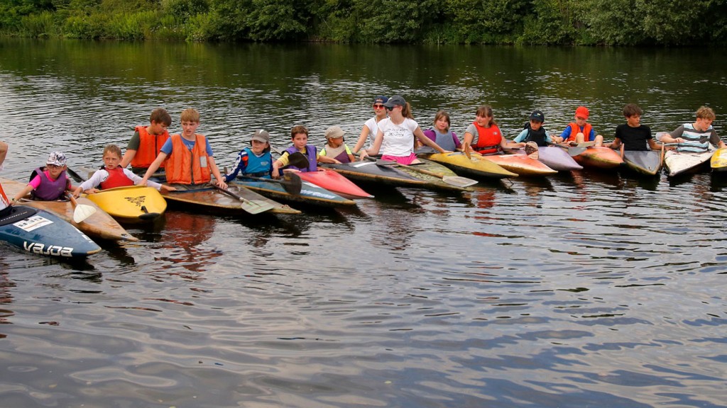 Der Kanusportverein lädt zum Paddeln für Kinder und Jugendliche auf der Saar. 