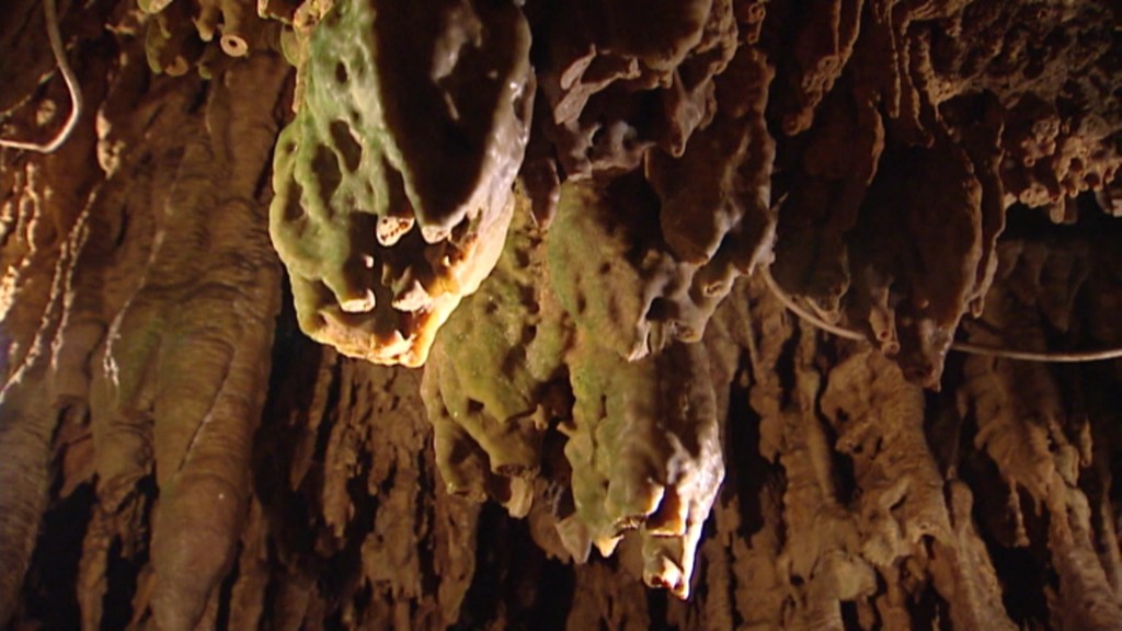 Tropfsteine in einer Höhle