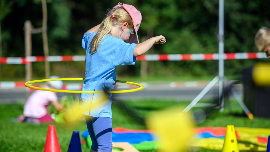 Kinder auf dem Spielplatz